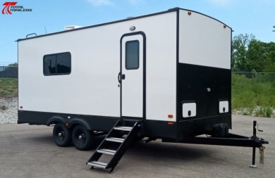 New 20' Jobsite Office Trailer w/ AC, Heat, Cabinets