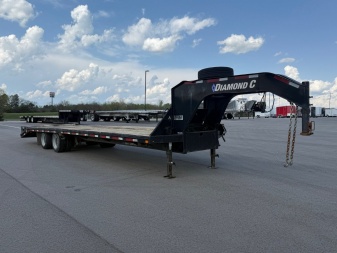 Used 2021 Diamond C 27'+5 Fmax 216 Gooseneck Trailer W/ Max Ramps 30,000 GVWR